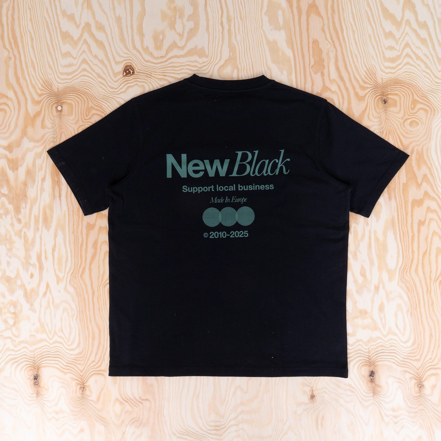 LOCAL T-SHIRT - BLACK
