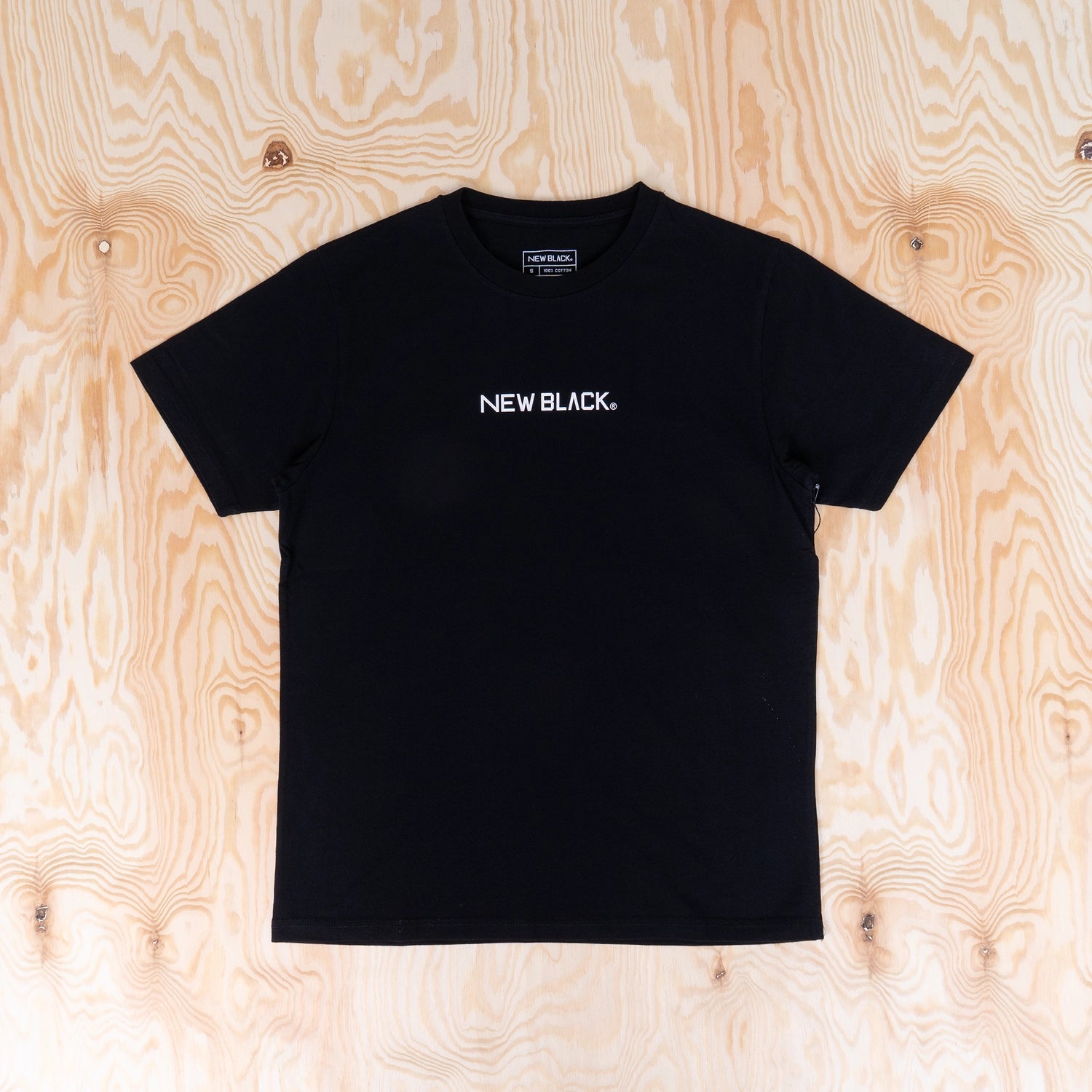 LOGO T-SHIRT - BLACK