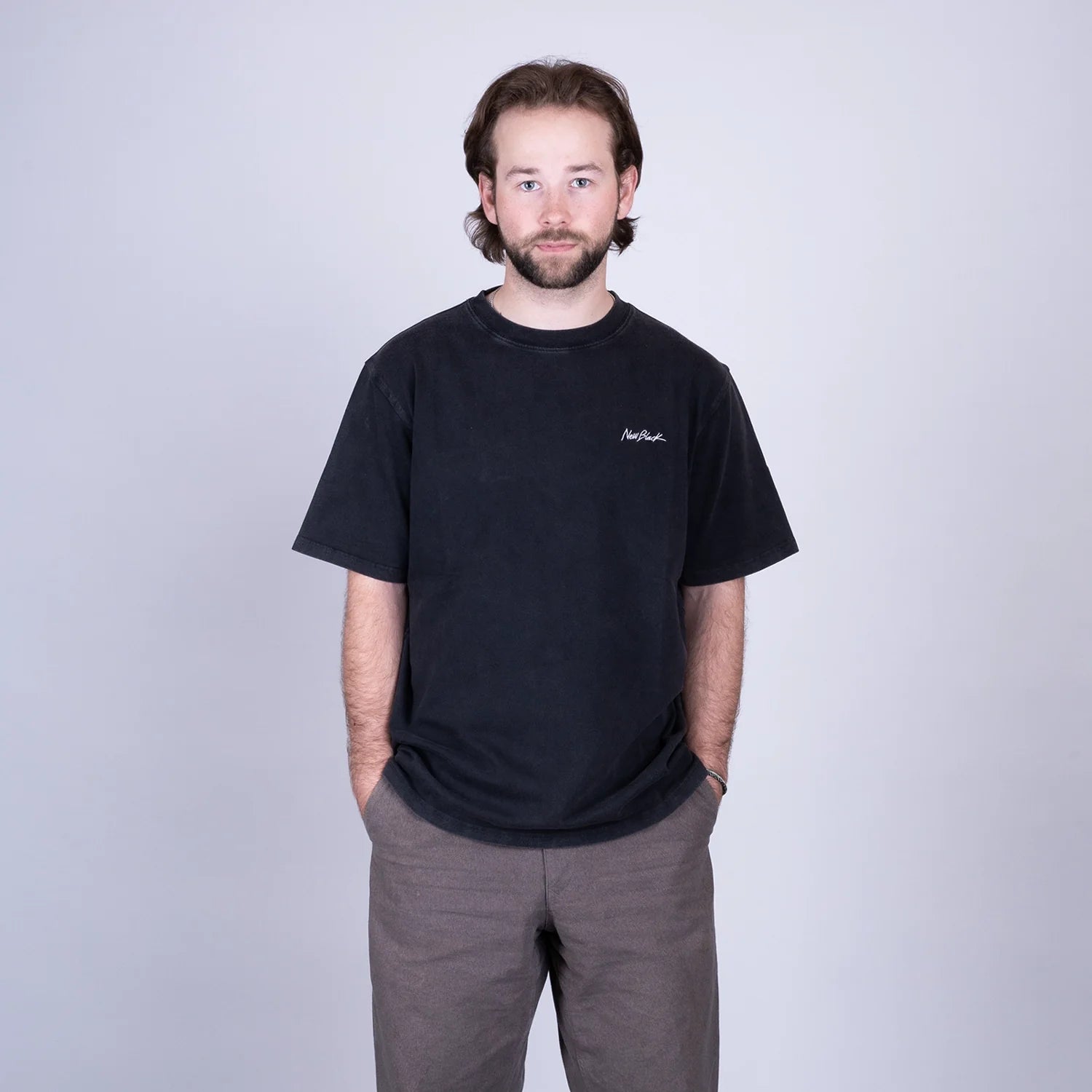 SIGNATURE T-SHIRT - FADED BLACK